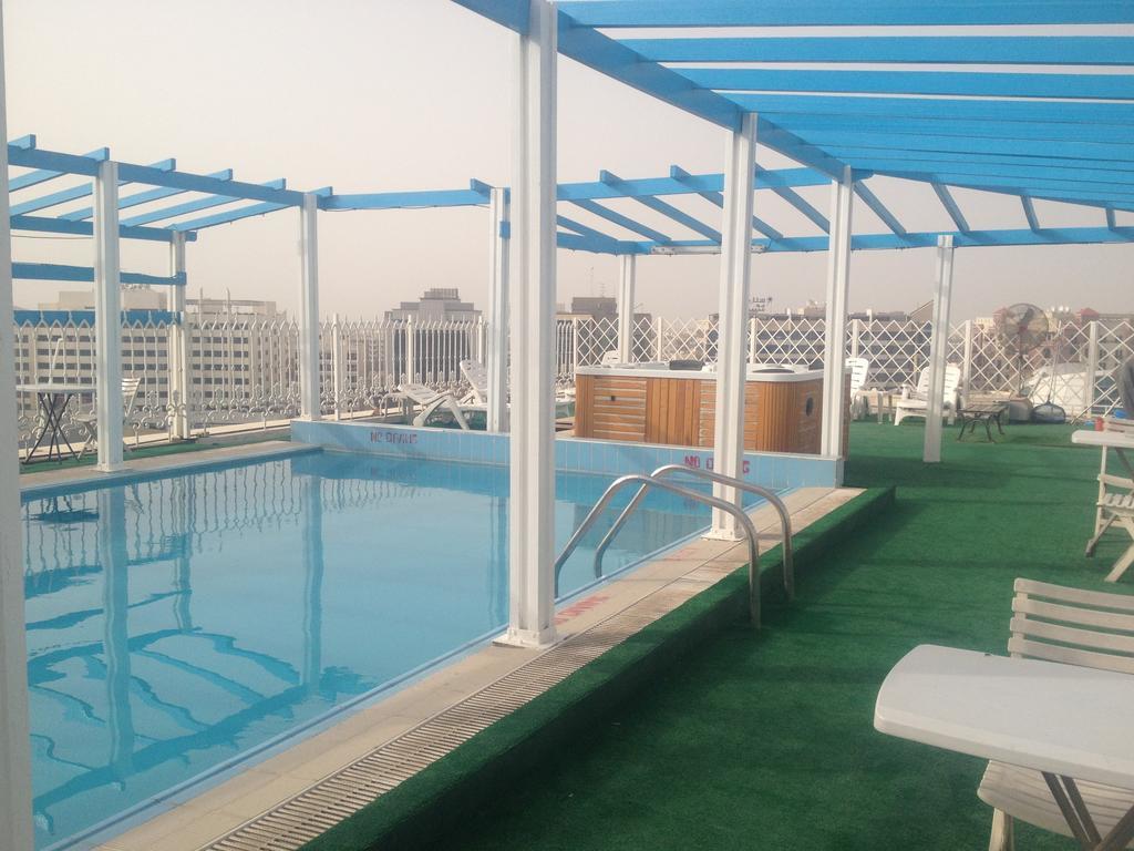 Dream Palace Hotel Dubai Esterno foto