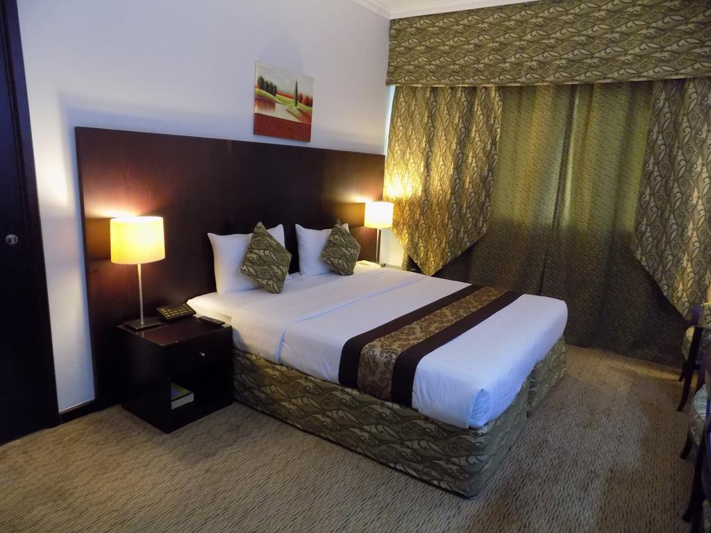 Dream Palace Hotel Dubai Esterno foto