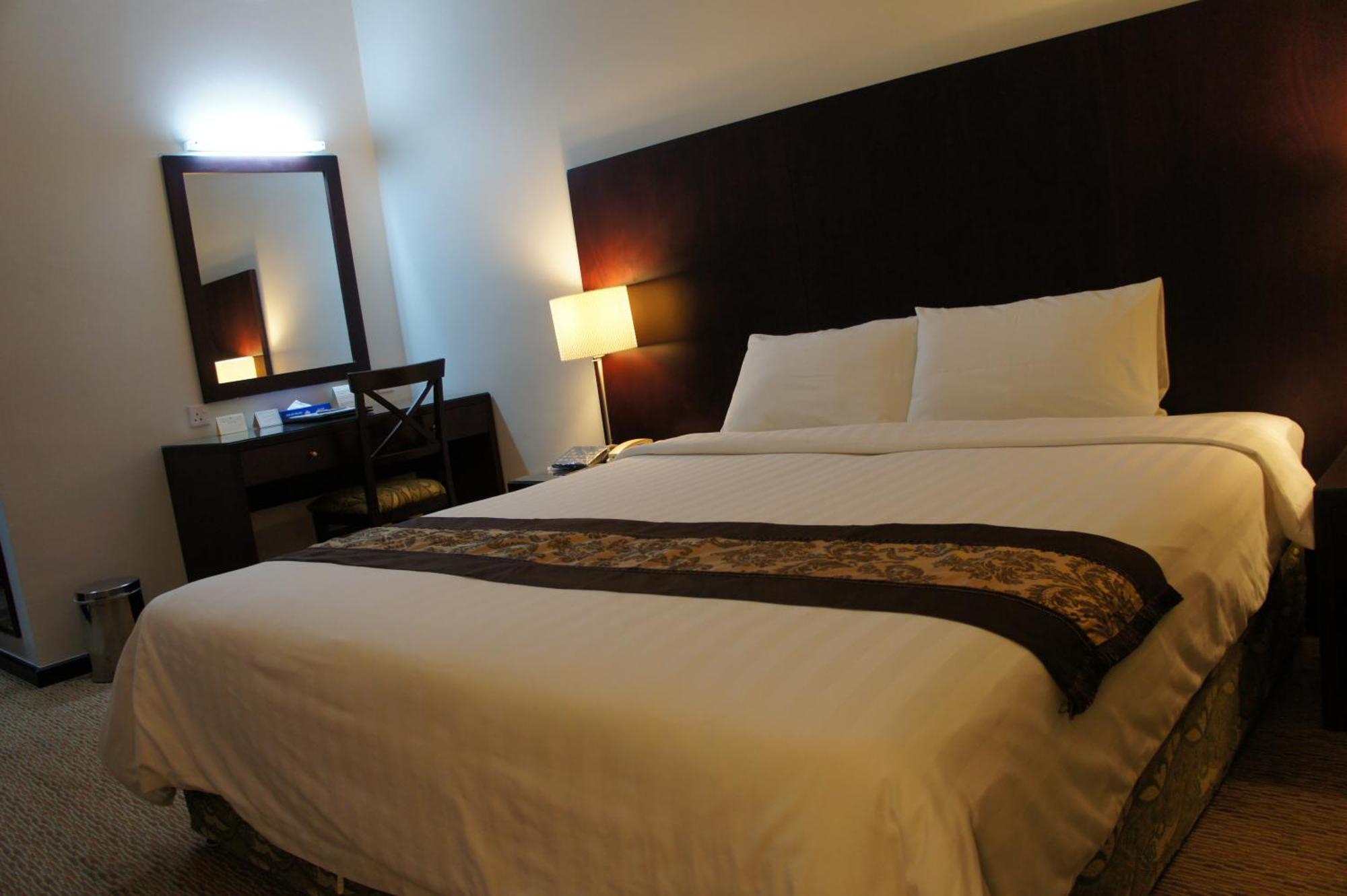Dream Palace Hotel Dubai Esterno foto