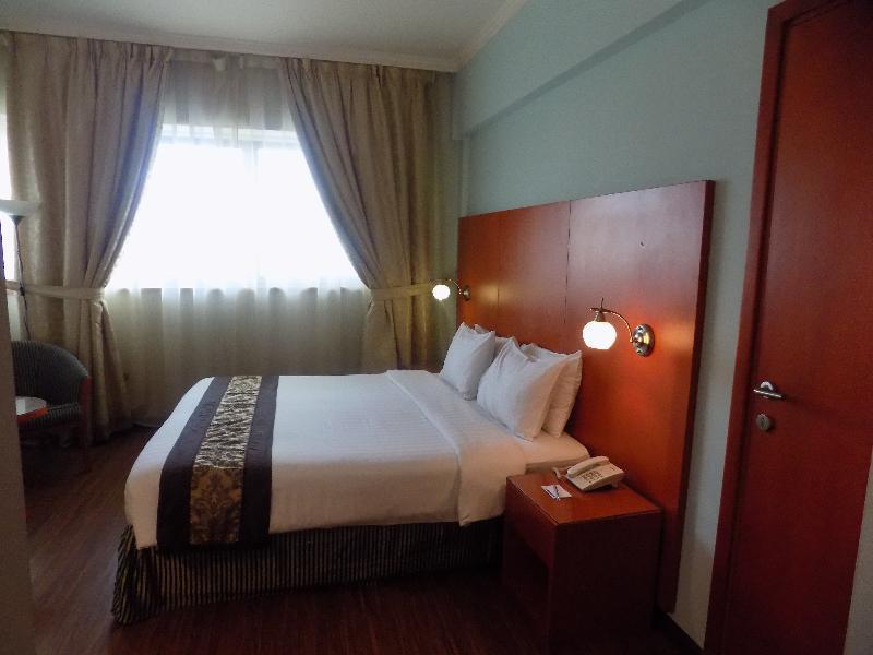Dream Palace Hotel Dubai Esterno foto